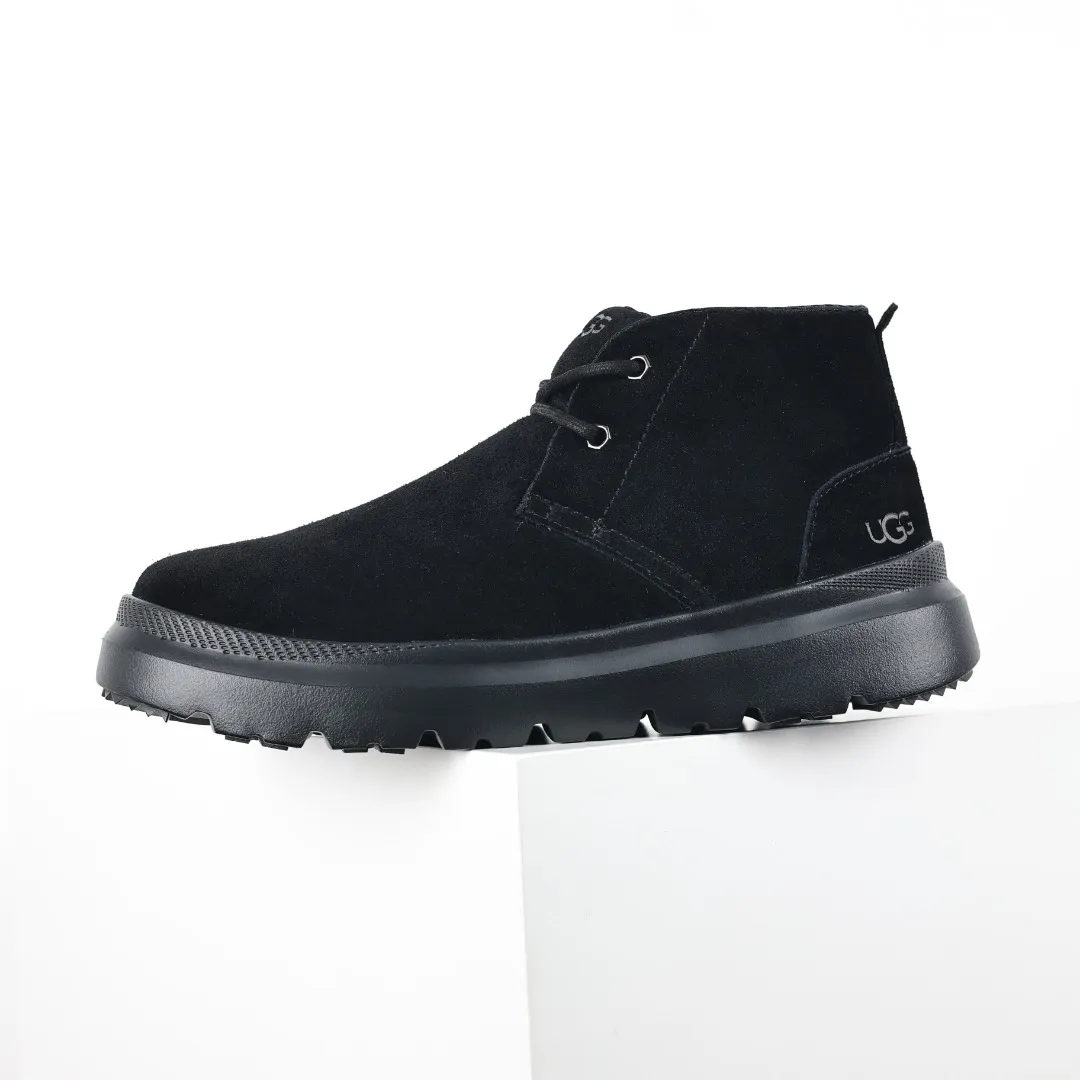 Pick up locally 💰500 Core recommended good price It is a very suitable choice for home furnishings. In the new year, uug launched a series of styles, which are partial to the preferences of young consumers and have also moved to the forefront of fashion trends. Shoe body material: water-repellent coated suede upper, 17 mm UGGPURE™ implantable wool insole, lightweight non-slip and comfortable rubber outsole, with brand LOGO and trademark, with full packaging Size: 40 41 42 43 44